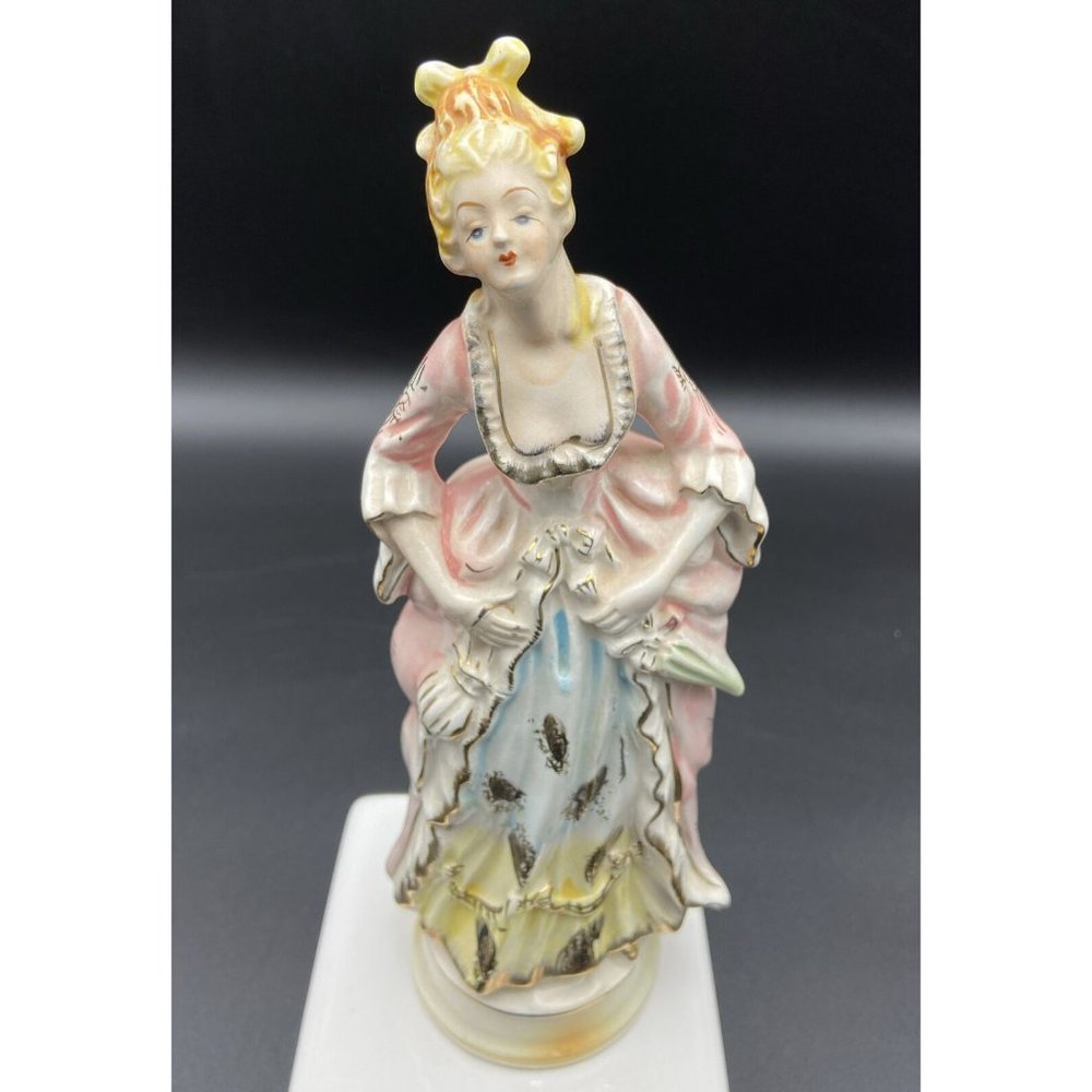 Vintage Colonial Lady Ceramic Figurine Holding A Parasol And Clutch
